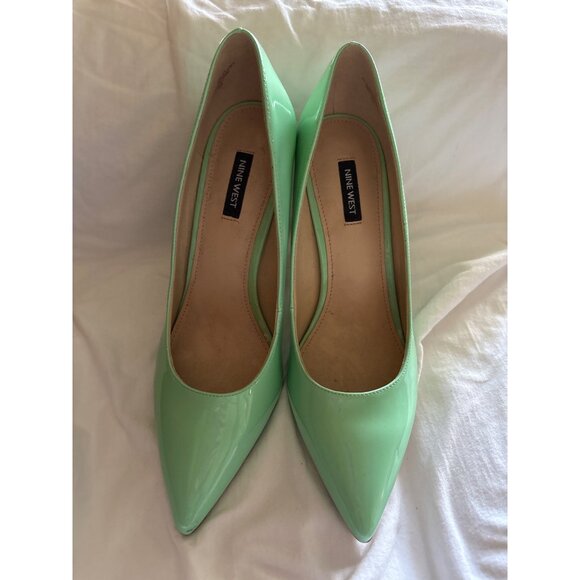 Mint Green Patent Leather Pumps With Clear Flared Heels Size 11 - Picture 2 of 10